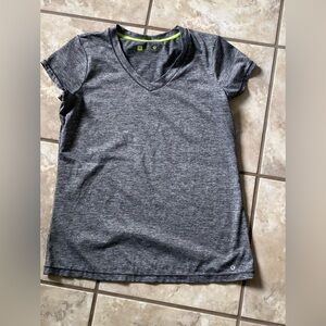 Xersion Heather Gray V Neck Workout Top T-shirt Short Sleeves